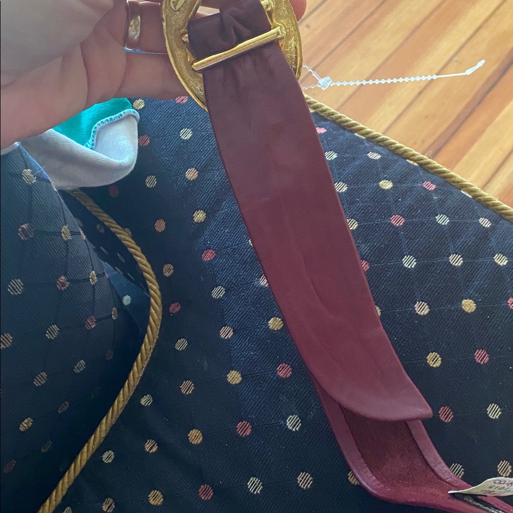 Vintage Ginnie Johansen Burgundy Leather Belt with Gold Oval Buckle old stock - Picture 7 of 7